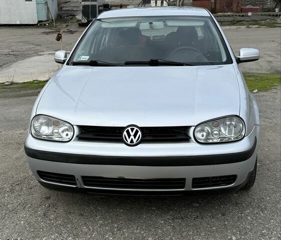Сірий Фольксваген Гольф, об'ємом двигуна 1.9 л та пробігом 350 тис. км за 2600 $, фото 1 на Automoto.ua