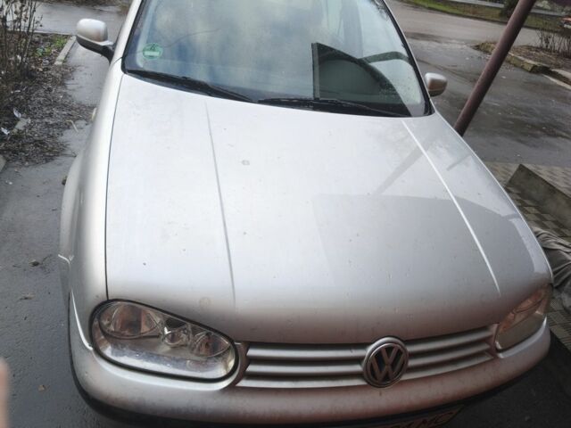 Серый Фольксваген Гольф, объемом двигателя 0 л и пробегом 250 тыс. км за 2000 $, фото 1 на Automoto.ua