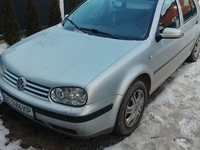 Серый Фольксваген Гольф, объемом двигателя 1.6 л и пробегом 320 тыс. км за 2400 $, фото 1 на Automoto.ua