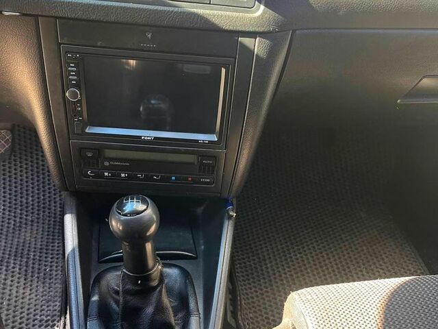 Серый Фольксваген Гольф, объемом двигателя 1.9 л и пробегом 0 тыс. км за 4600 $, фото 1 на Automoto.ua