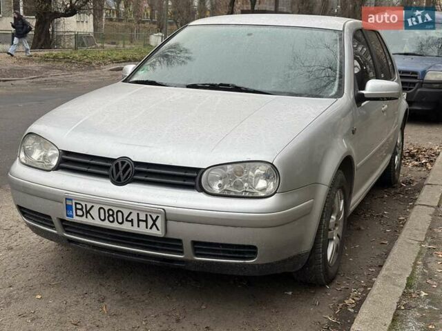 Сірий Фольксваген Гольф, об'ємом двигуна 1.6 л та пробігом 270 тис. км за 3650 $, фото 1 на Automoto.ua