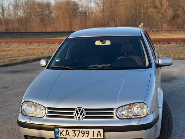 Сірий Фольксваген Гольф, об'ємом двигуна 1.6 л та пробігом 283 тис. км за 3600 $, фото 1 на Automoto.ua