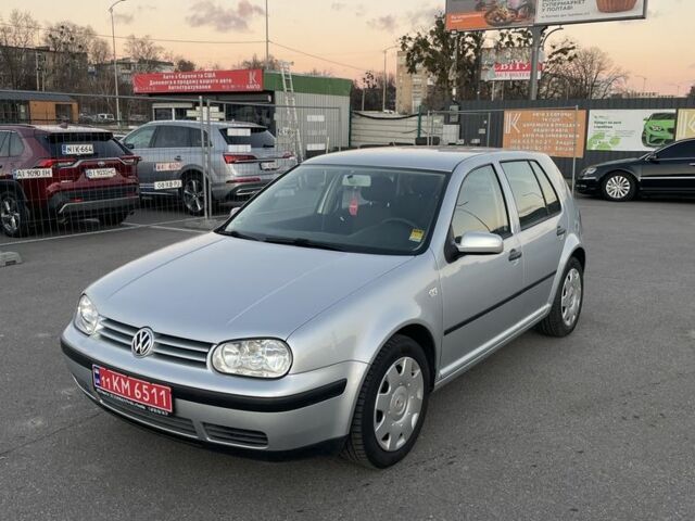 Сірий Фольксваген Гольф, об'ємом двигуна 1.6 л та пробігом 154 тис. км за 4900 $, фото 1 на Automoto.ua