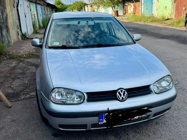 Серый Фольксваген Гольф, объемом двигателя 1.9 л и пробегом 324 тыс. км за 2500 $, фото 1 на Automoto.ua