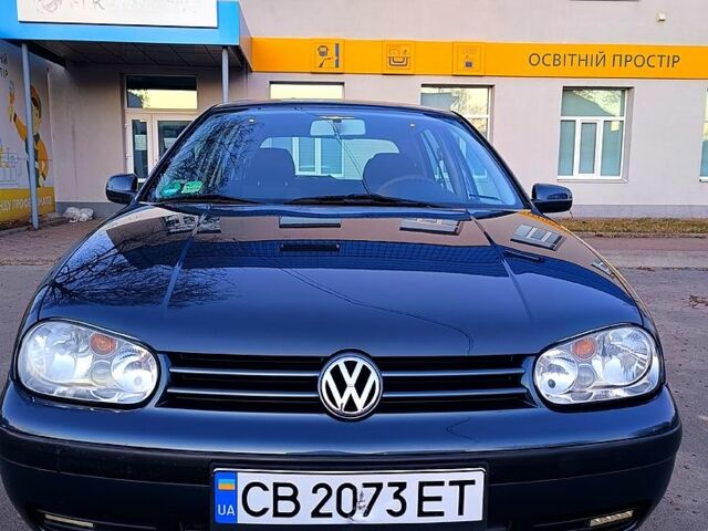 Серый Фольксваген Гольф, объемом двигателя 1.6 л и пробегом 192 тыс. км за 5550 $, фото 1 на Automoto.ua