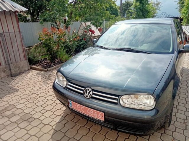 Сірий Фольксваген Гольф, об'ємом двигуна 1.6 л та пробігом 260 тис. км за 3950 $, фото 1 на Automoto.ua