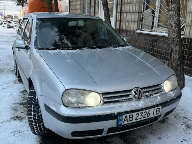 Серый Фольксваген Гольф, объемом двигателя 1.4 л и пробегом 318 тыс. км за 4100 $, фото 1 на Automoto.ua