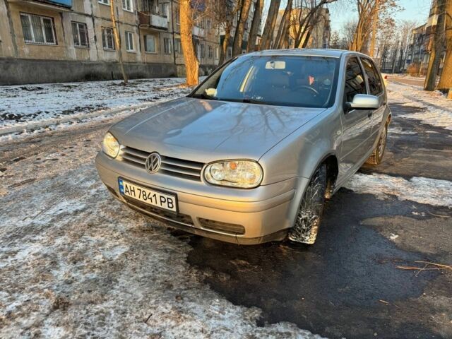 Серый Фольксваген Гольф, объемом двигателя 1.9 л и пробегом 356 тыс. км за 3800 $, фото 1 на Automoto.ua