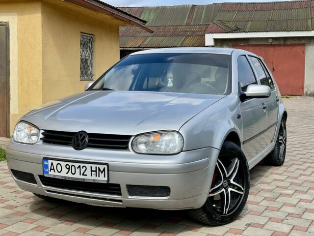 Сірий Фольксваген Гольф, об'ємом двигуна 1.9 л та пробігом 304 тис. км за 3600 $, фото 1 на Automoto.ua