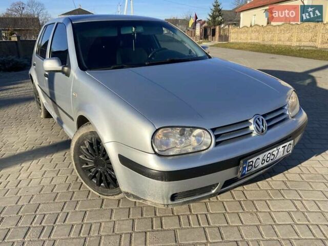 Серый Фольксваген Гольф, объемом двигателя 1.4 л и пробегом 261 тыс. км за 2450 $, фото 1 на Automoto.ua