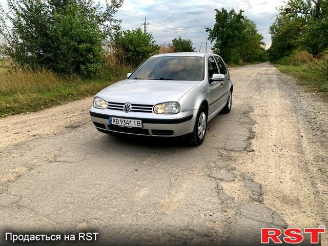 Серый Фольксваген Гольф, объемом двигателя 1.4 л и пробегом 220 тыс. км за 4200 $, фото 1 на Automoto.ua