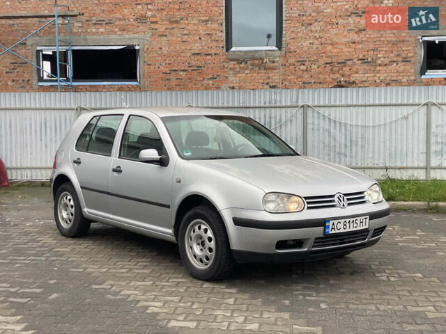 Сірий Фольксваген Гольф, об'ємом двигуна 1.6 л та пробігом 310 тис. км за 3550 $, фото 1 на Automoto.ua