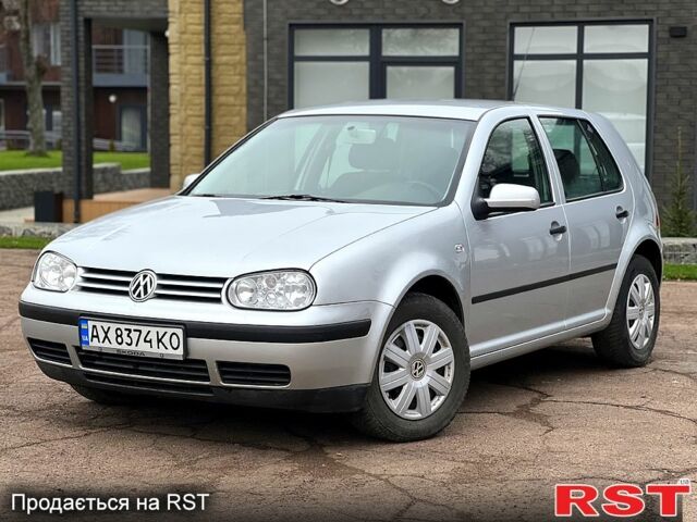 Серый Фольксваген Гольф, объемом двигателя 1.4 л и пробегом 279 тыс. км за 3900 $, фото 1 на Automoto.ua