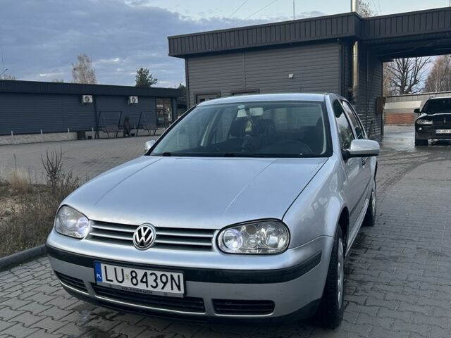 Серый Фольксваген Гольф, объемом двигателя 1.9 л и пробегом 350 тыс. км за 2100 $, фото 1 на Automoto.ua