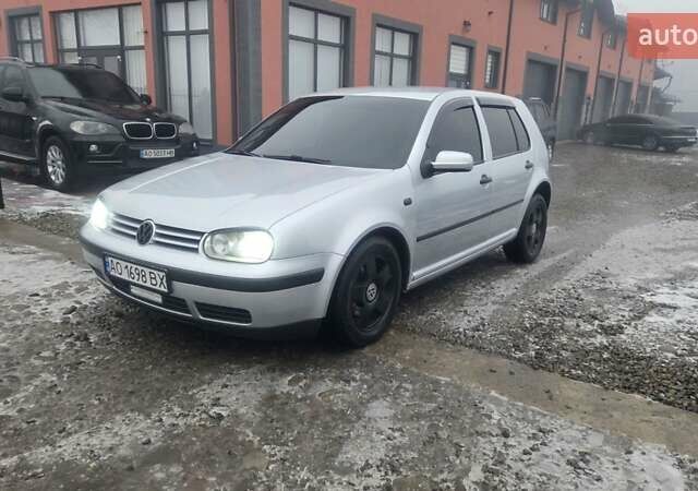 Серый Фольксваген Гольф, объемом двигателя 1.9 л и пробегом 252 тыс. км за 3600 $, фото 1 на Automoto.ua