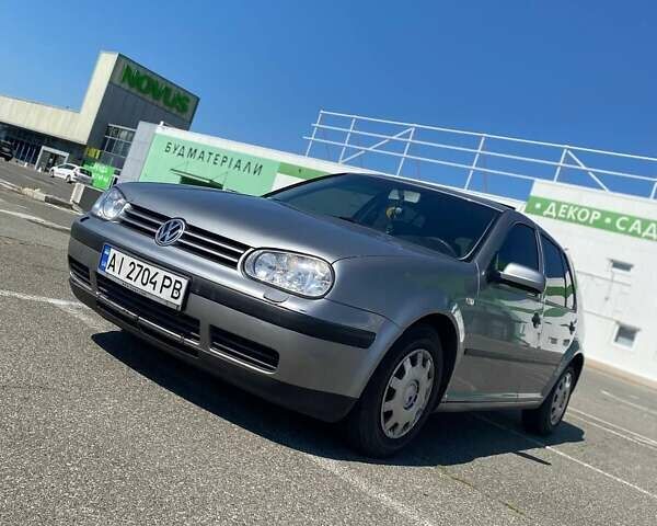 Серый Фольксваген Гольф, объемом двигателя 1.39 л и пробегом 347 тыс. км за 4300 $, фото 1 на Automoto.ua