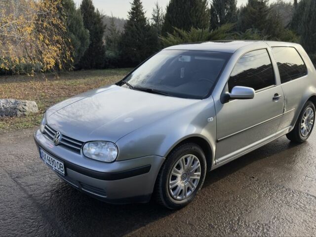 Серый Фольксваген Гольф, объемом двигателя 1.6 л и пробегом 220 тыс. км за 2190 $, фото 1 на Automoto.ua