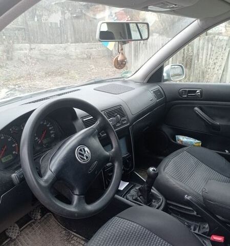 Серый Фольксваген Гольф, объемом двигателя 1.39 л и пробегом 241 тыс. км за 3610 $, фото 1 на Automoto.ua