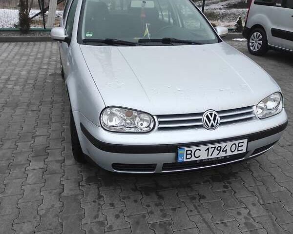 Серый Фольксваген Гольф, объемом двигателя 1.4 л и пробегом 210 тыс. км за 4300 $, фото 1 на Automoto.ua