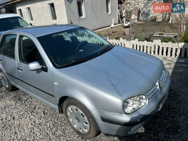 Серый Фольксваген Гольф, объемом двигателя 1.39 л и пробегом 260 тыс. км за 3600 $, фото 1 на Automoto.ua