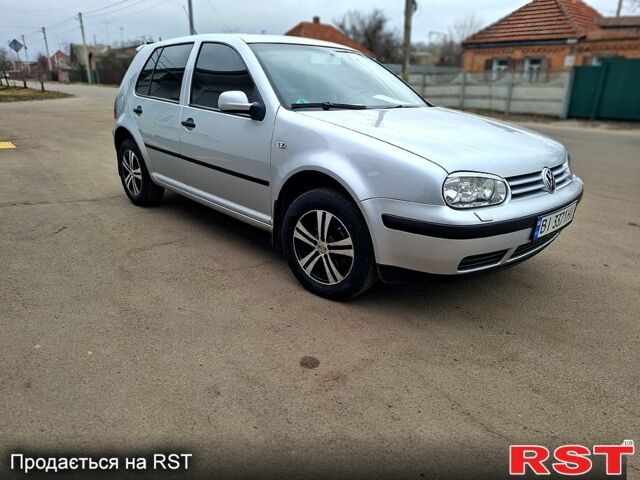 Серый Фольксваген Гольф, объемом двигателя 1.6 л и пробегом 252 тыс. км за 5500 $, фото 1 на Automoto.ua