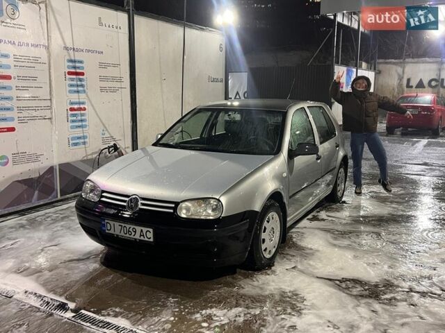 Сірий Фольксваген Гольф, об'ємом двигуна 1.6 л та пробігом 207 тис. км за 4499 $, фото 1 на Automoto.ua