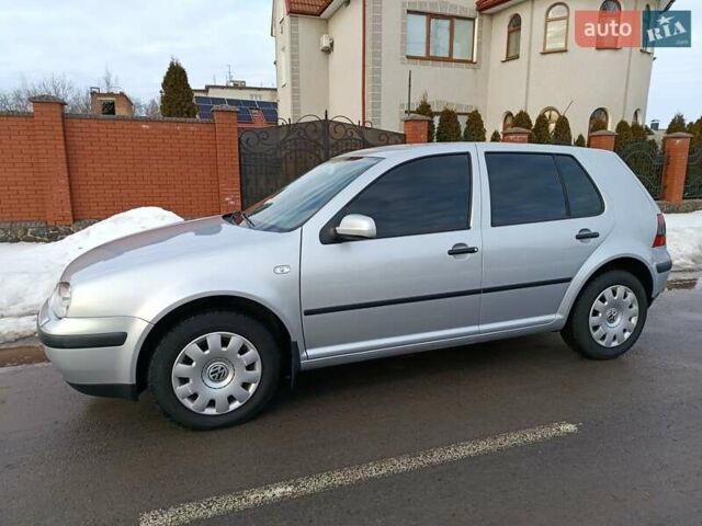 Сірий Фольксваген Гольф, об'ємом двигуна 1.39 л та пробігом 234 тис. км за 4150 $, фото 1 на Automoto.ua