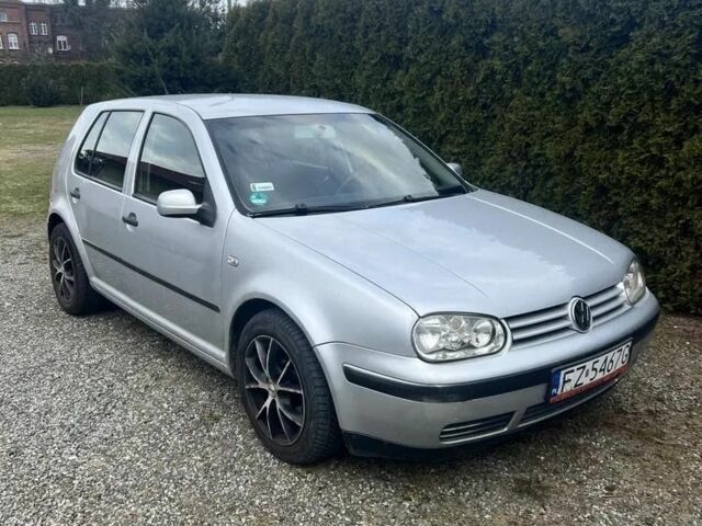 Серый Фольксваген Гольф, объемом двигателя 1.9 л и пробегом 320 тыс. км за 2100 $, фото 1 на Automoto.ua