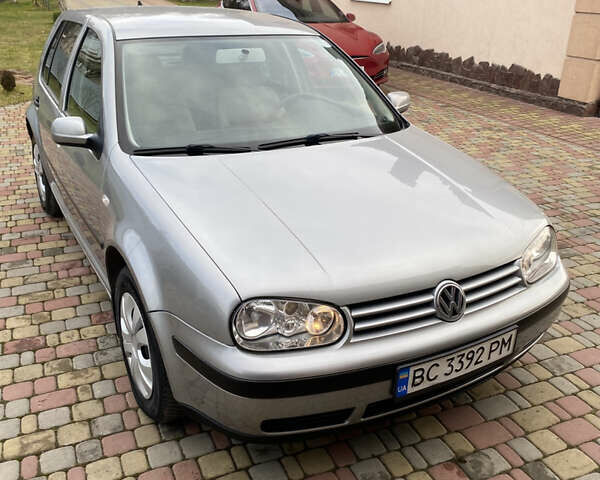 Серый Фольксваген Гольф, объемом двигателя 1.39 л и пробегом 201 тыс. км за 3699 $, фото 1 на Automoto.ua