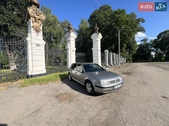 Серый Фольксваген Гольф, объемом двигателя 1.6 л и пробегом 260 тыс. км за 4000 $, фото 1 на Automoto.ua