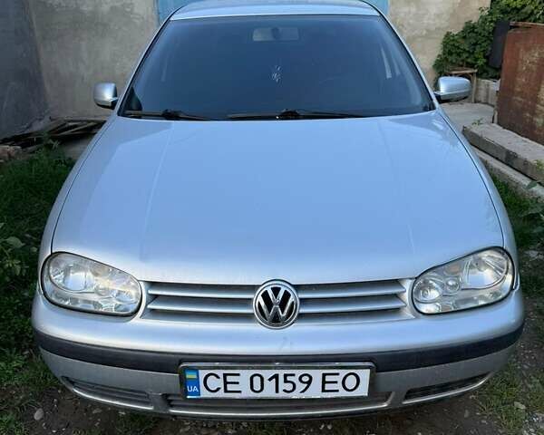 Серый Фольксваген Гольф, объемом двигателя 1.39 л и пробегом 310 тыс. км за 3750 $, фото 1 на Automoto.ua
