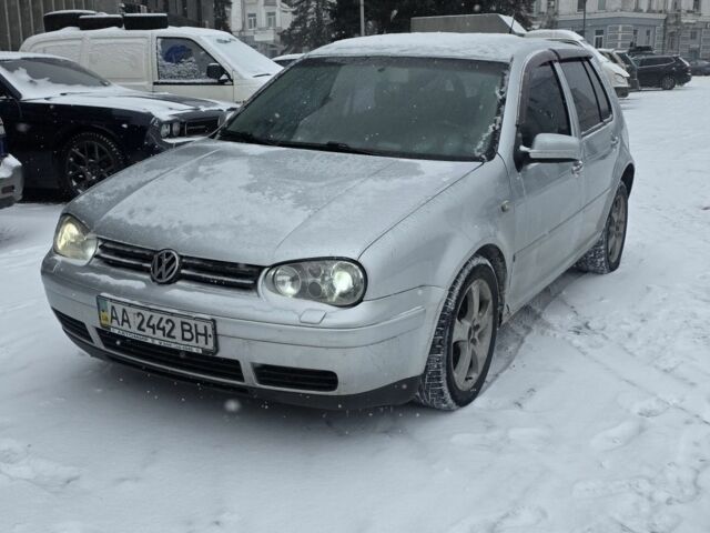 Серый Фольксваген Гольф, объемом двигателя 1.4 л и пробегом 233 тыс. км за 2850 $, фото 1 на Automoto.ua