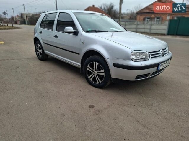 Сірий Фольксваген Гольф, об'ємом двигуна 1.6 л та пробігом 252 тис. км за 5500 $, фото 1 на Automoto.ua