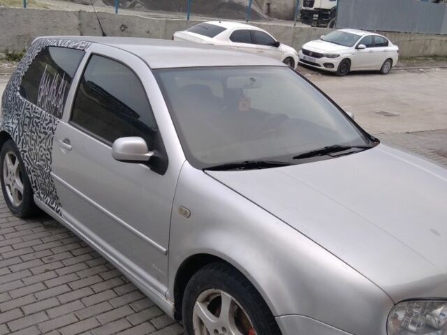 Серый Фольксваген Гольф, объемом двигателя 0 л и пробегом 320 тыс. км за 2800 $, фото 1 на Automoto.ua