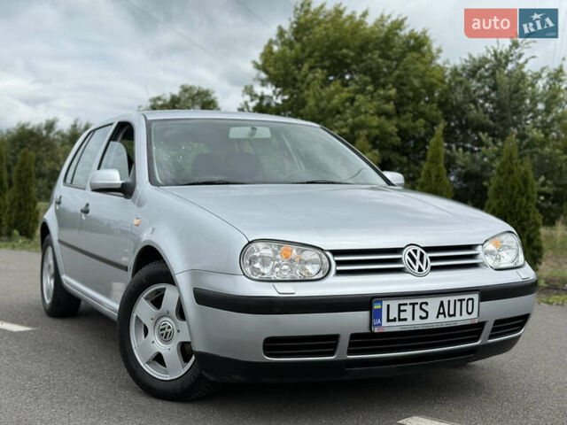 Сірий Фольксваген Гольф, об'ємом двигуна 1.6 л та пробігом 150 тис. км за 4900 $, фото 1 на Automoto.ua