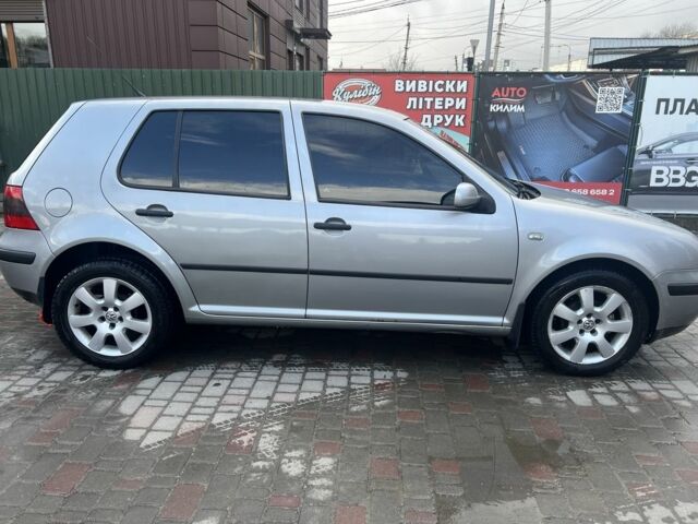 Серый Фольксваген Гольф, объемом двигателя 1.4 л и пробегом 229 тыс. км за 3600 $, фото 1 на Automoto.ua