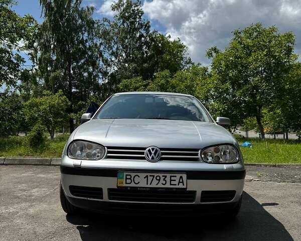 Сірий Фольксваген Гольф, об'ємом двигуна 1.39 л та пробігом 258 тис. км за 3350 $, фото 1 на Automoto.ua