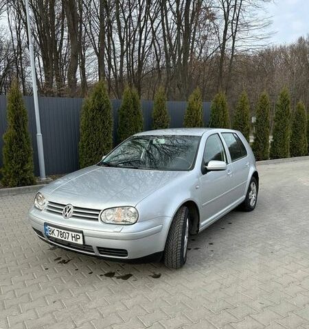 Сірий Фольксваген Гольф, об'ємом двигуна 1.6 л та пробігом 252 тис. км за 4400 $, фото 1 на Automoto.ua