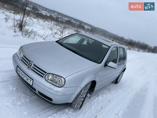 Сірий Фольксваген Гольф, об'ємом двигуна 1.6 л та пробігом 280 тис. км за 4200 $, фото 1 на Automoto.ua