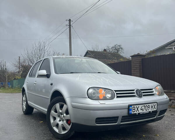 Серый Фольксваген Гольф, объемом двигателя 1.6 л и пробегом 219 тыс. км за 4500 $, фото 1 на Automoto.ua