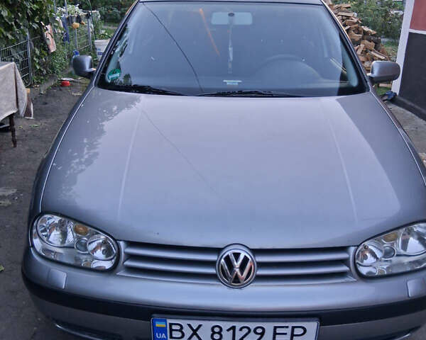 Сірий Фольксваген Гольф, об'ємом двигуна 1.39 л та пробігом 252 тис. км за 4500 $, фото 1 на Automoto.ua