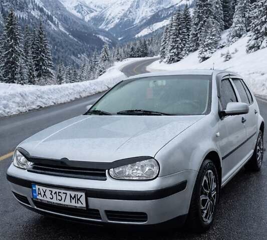 Серый Фольксваген Гольф, объемом двигателя 1.39 л и пробегом 255 тыс. км за 3750 $, фото 1 на Automoto.ua