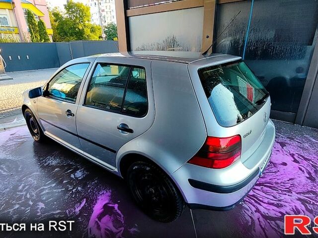 Сірий Фольксваген Гольф, об'ємом двигуна 1.6 л та пробігом 244 тис. км за 4200 $, фото 1 на Automoto.ua