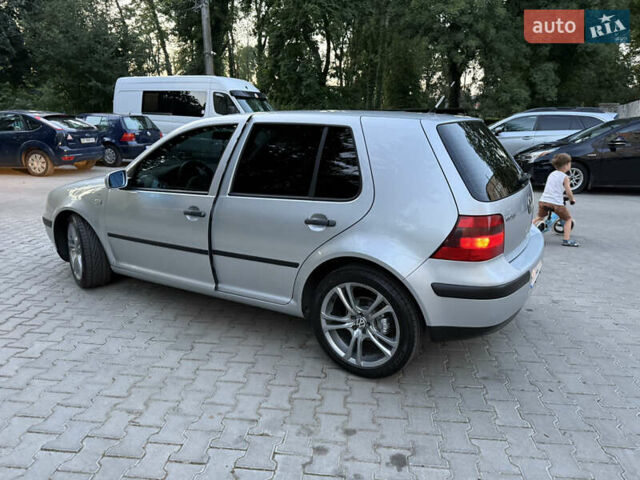 Серый Фольксваген Гольф, объемом двигателя 1.39 л и пробегом 190 тыс. км за 4000 $, фото 1 на Automoto.ua