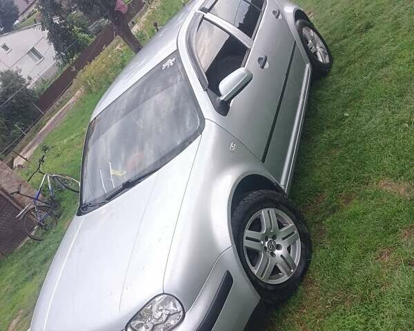 Серый Фольксваген Гольф, объемом двигателя 1.39 л и пробегом 210 тыс. км за 4100 $, фото 1 на Automoto.ua