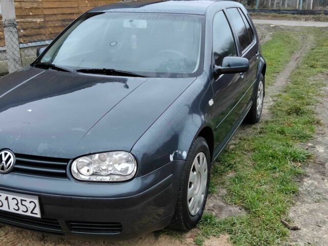 Серый Фольксваген Гольф, объемом двигателя 1.9 л и пробегом 357 тыс. км за 1700 $, фото 1 на Automoto.ua