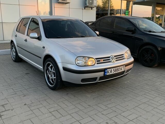 Серый Фольксваген Гольф, объемом двигателя 1.6 л и пробегом 3 тыс. км за 4200 $, фото 1 на Automoto.ua