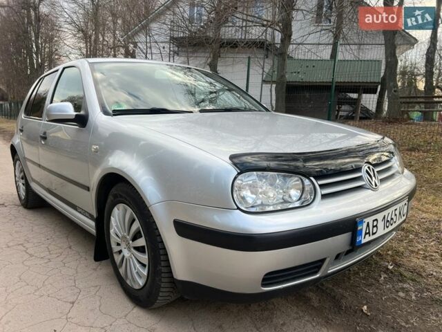 Серый Фольксваген Гольф, объемом двигателя 1.39 л и пробегом 270 тыс. км за 3500 $, фото 1 на Automoto.ua