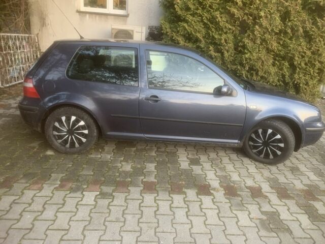 Серый Фольксваген Гольф, объемом двигателя 0 л и пробегом 335 тыс. км за 1600 $, фото 1 на Automoto.ua