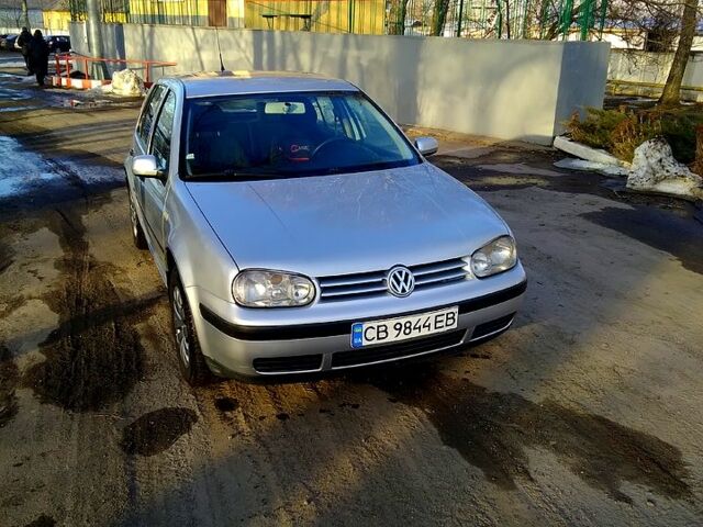 Сірий Фольксваген Гольф, об'ємом двигуна 1.4 л та пробігом 220 тис. км за 4200 $, фото 1 на Automoto.ua